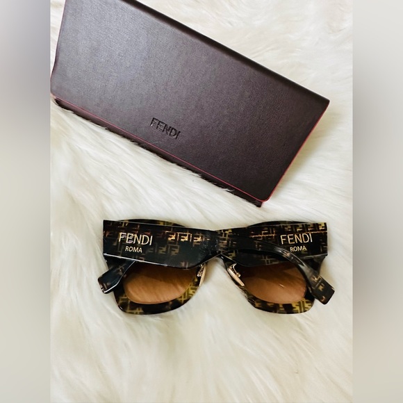 FENDI FF logo acetate sunglasses in Havana print - Picture 5 of 14